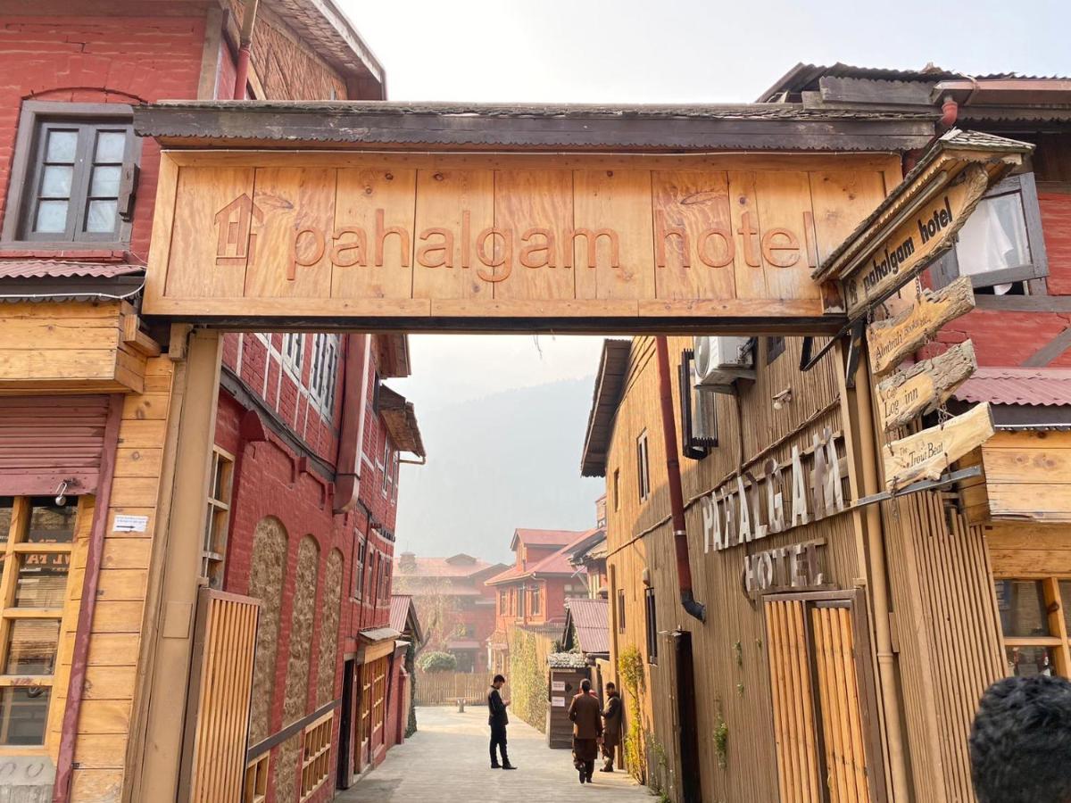 i Pahalgam på 100 m². Soveværelser: 1. Private badeværelser: 1. Eksteriør billede